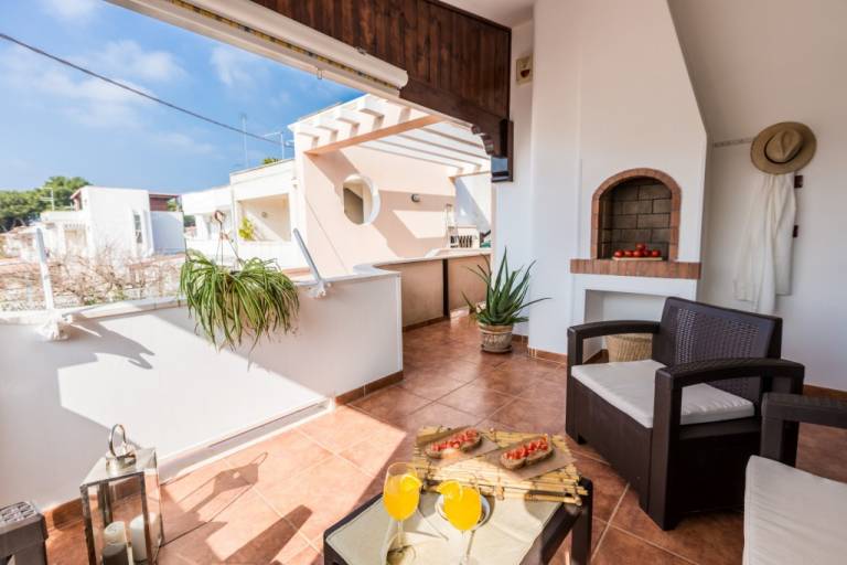 Holiday apartment with terrace & barbecue — photo 2