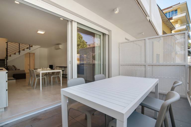 Charming rental apartment with terrace | City view | Next to the beach | Dogs allowed — photo 4