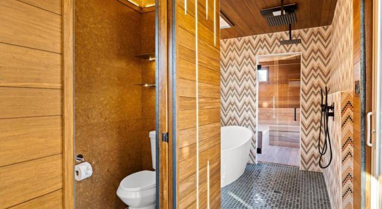 House with sauna & pool — photo 2