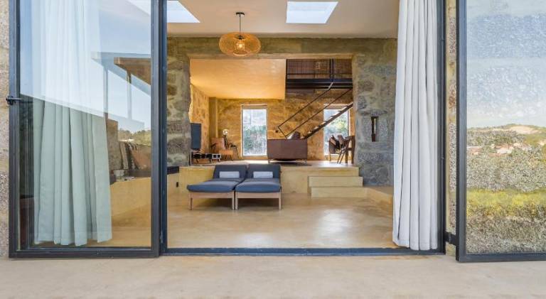 Villa with pool — photo 2