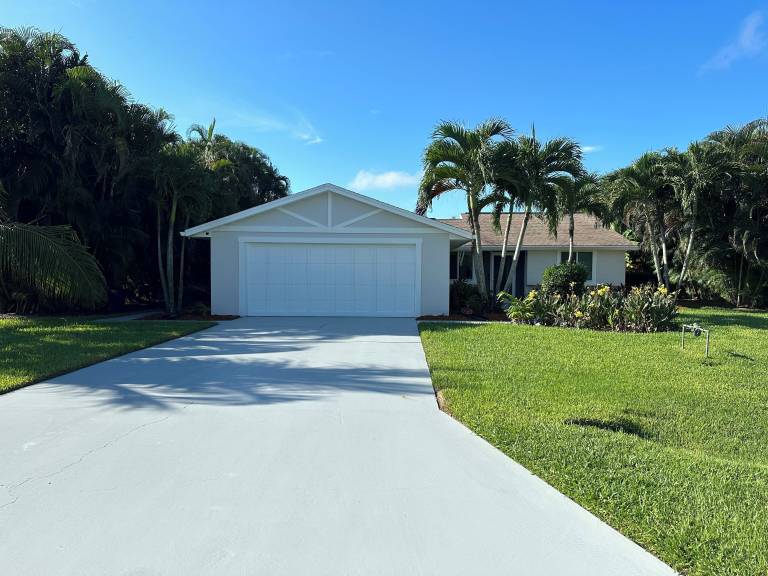 House  Bonita Springs