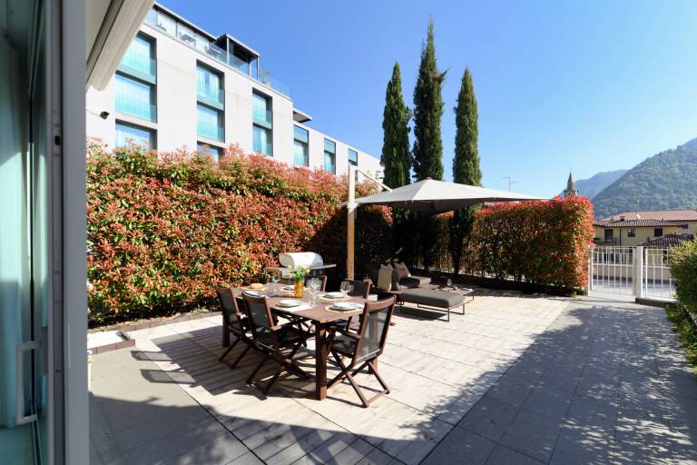 Spacious rental apartment with yard, patio & sauna | Next to Tempio Voltiano | Dogs allowed — photo 4