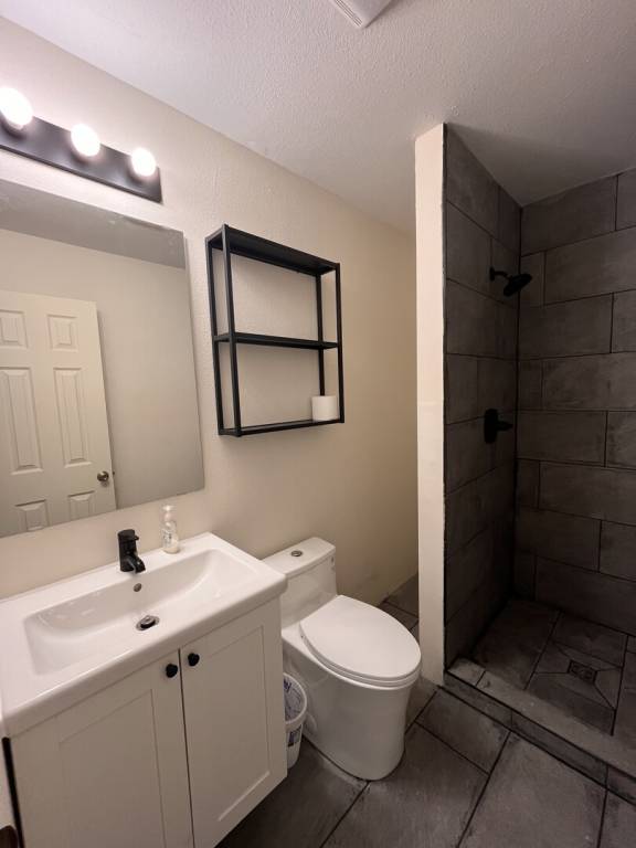 Private studio fully furnished newly renovated near CSU — photo 3