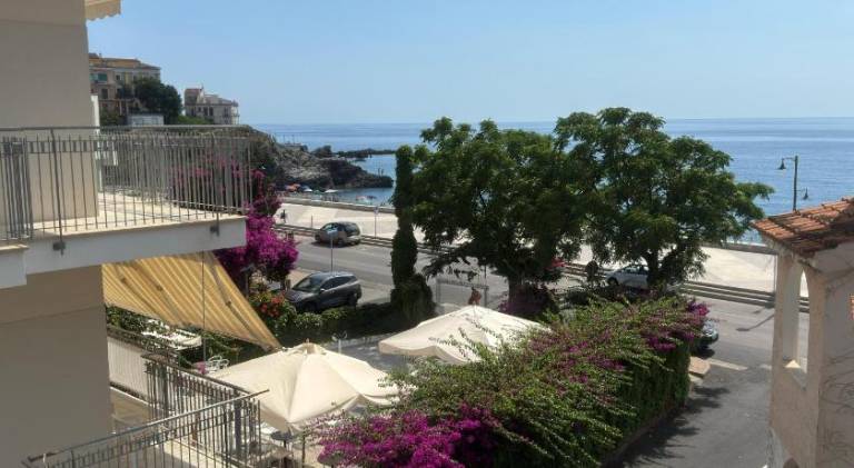 Fata Morgana Guest Rooms — photo 2