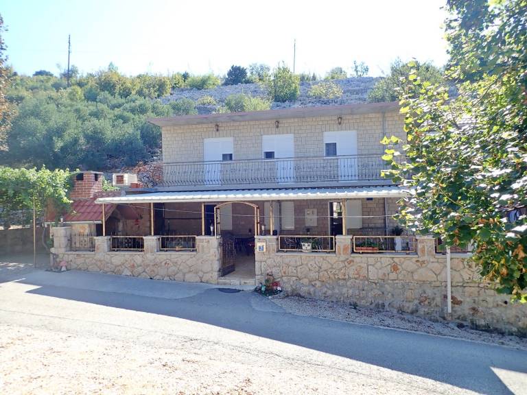 Ferienwohnung  Starigrad