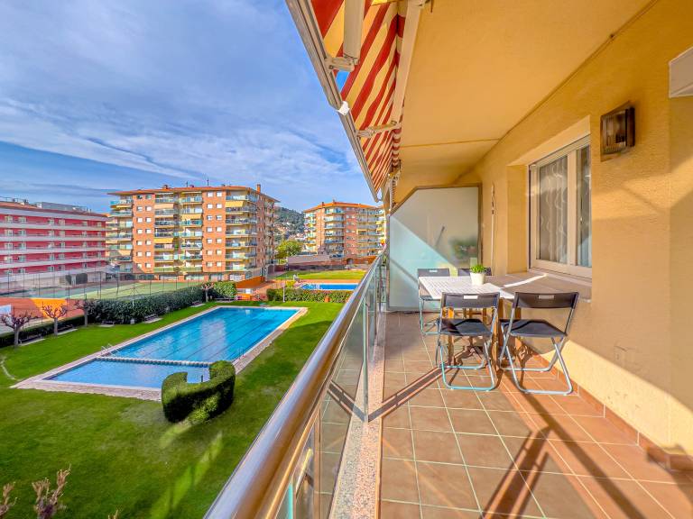 Children-friendly apartment with pool & garden | Next to the beach | Dogs allowed — photo 2