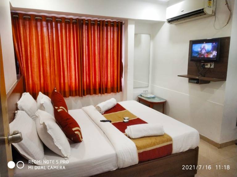 Hotel Anupam in Ahmedabad