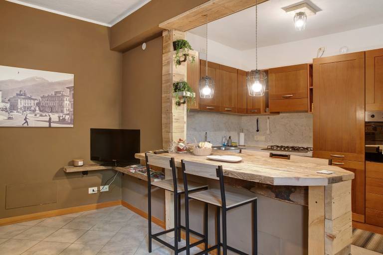Rental apartment with patio | Mountain view — photo 2