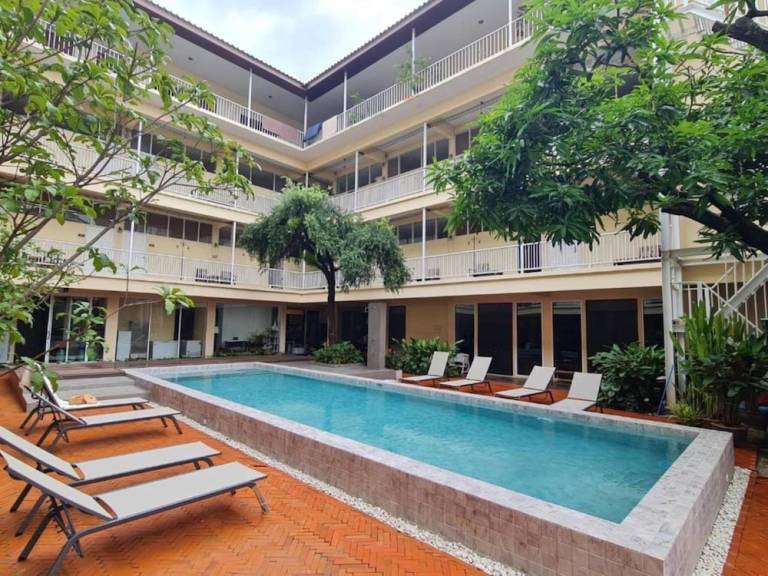 Accommodation  Bangkok Noi