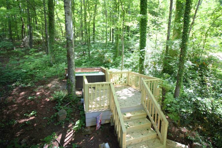 House with pool, BBQ & hot tub — photo 2