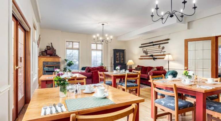 Courthouse Inn Revelstoke