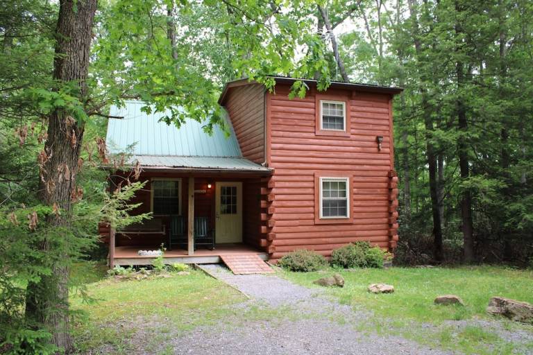 Cabin Hico