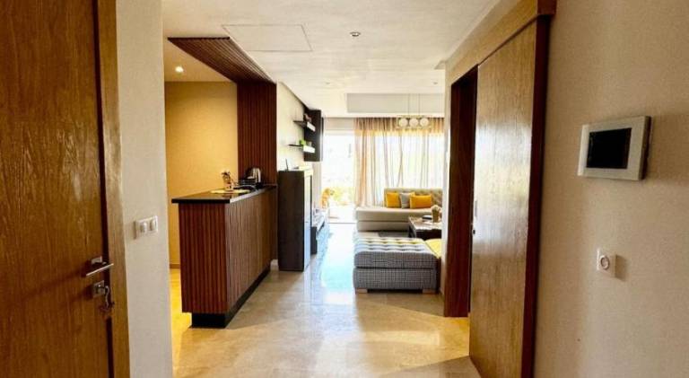 Holiday apartment with pool — photo 4