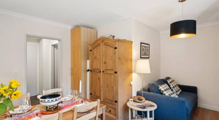 Central flat in Villars sur Ollon, Gamat, for 4 with two double beds — photo 2
