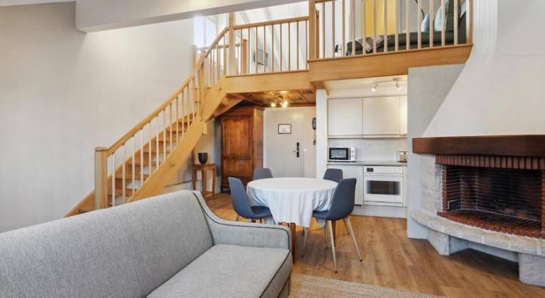 Apartment with 1 room for 4 persons in Morges