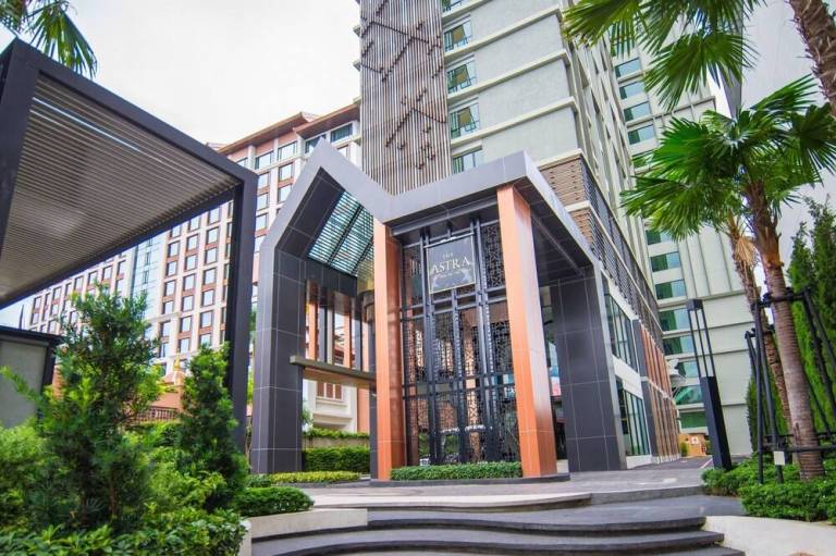 Condo  Old City
