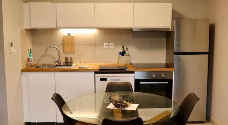 Apartment with 1 room for 4 persons — photo 3