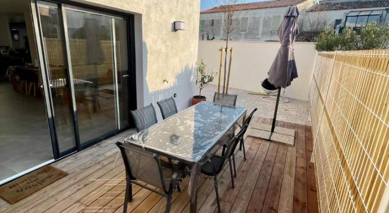 Fully equipped pleasant villa with yard, barbecue & patio | Next to the beach | Perfect for remote work | Pets allowed — photo 5