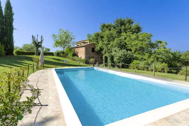 Villa with private pool, garden & grill in Perugia