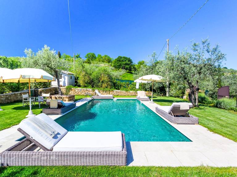 Child-friendly vacation home with yard, barbeque & terrace | Nature view | Dogs allowed — photo 3
