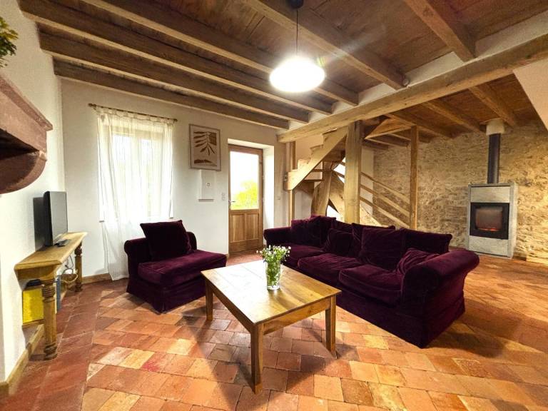 Gite with yard & terrace — photo 3