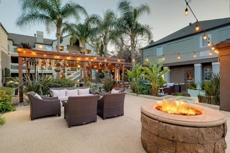 House Sunnyvale