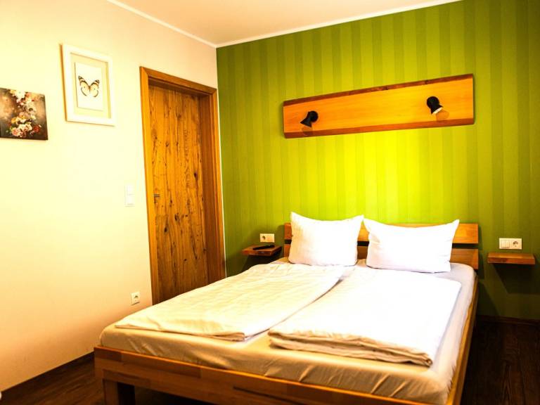 Privatzimmer Remda