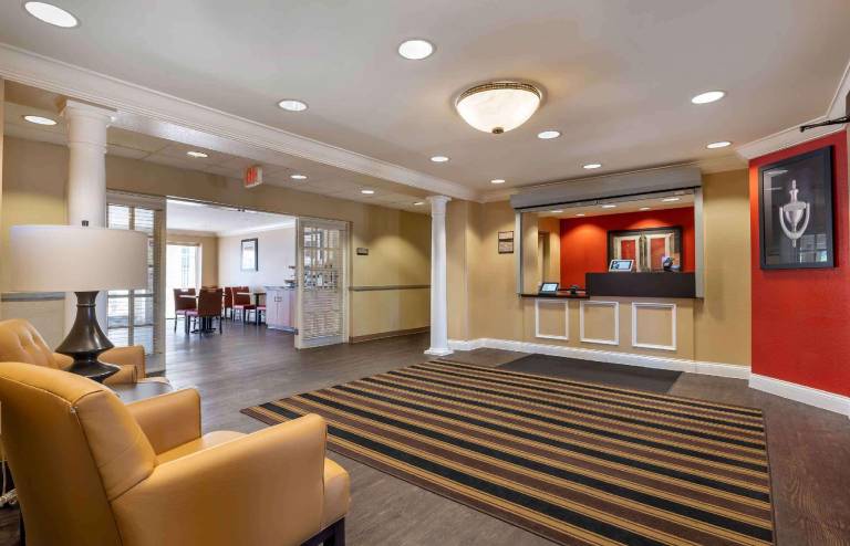 Extended Stay America Suites - Chicago - O'Hare - Allstate Arena — photo 2