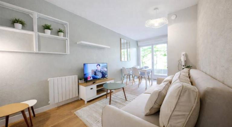 Apartment with 2 rooms for 4 persons in Rouen
