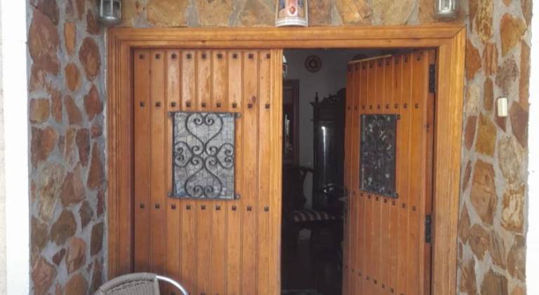 Lodge with terrace | Pets are welcome — photo 4