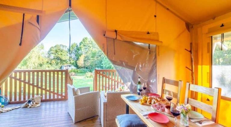 Little North Field Family Safari Tent Glamping near Harrogate — photo 2