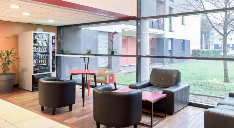 Serviced apartment with terrace & garden | Pets allowed — photo 5