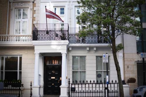 Bed & Breakfast  Notting Hill