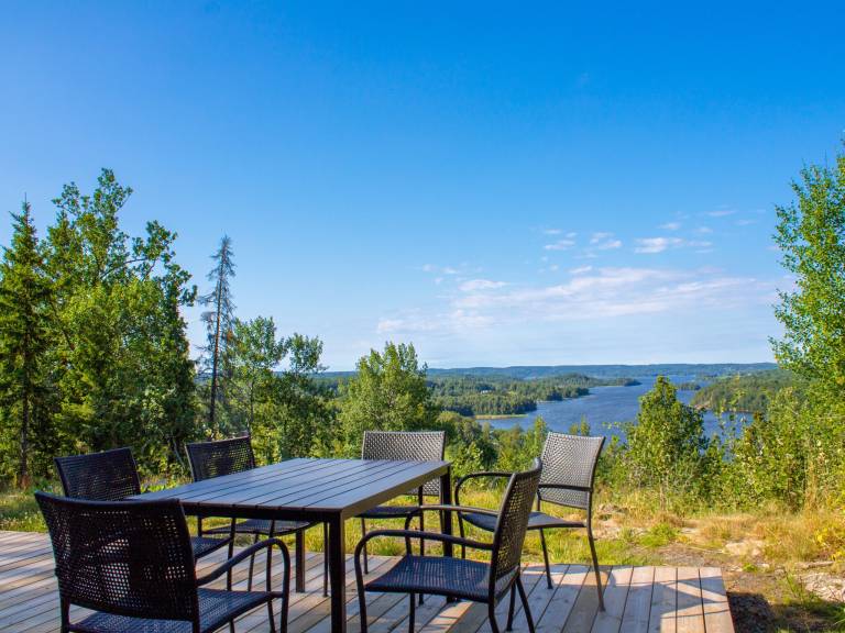 Vacation home with barbeque, patio & sauna in Jonkoping