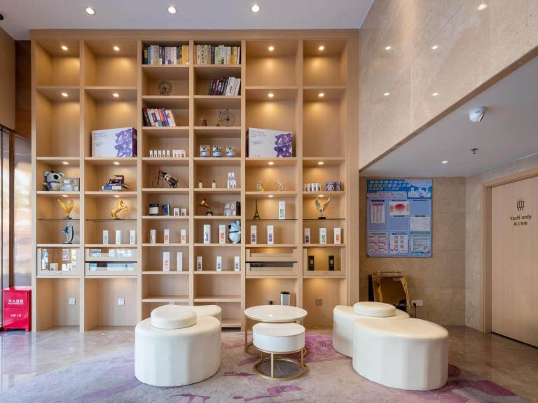 Lavande Hotel Shenzhen International Convention and Exhibition Center Fuhai West Metro Station — photo 5
