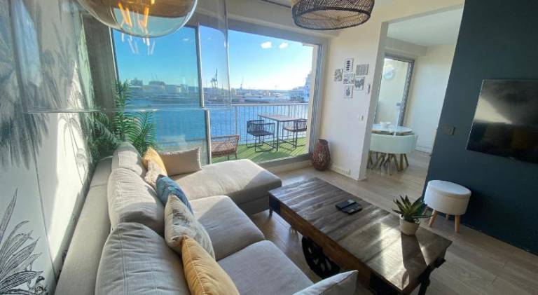 Rental apartment with patio & BBQ — photo 2