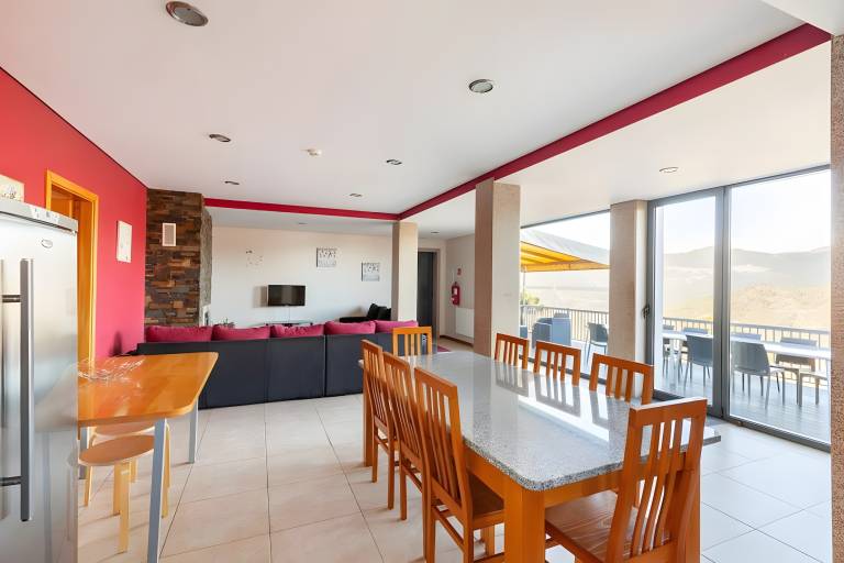 Holiday Home 'Casa De Balinhas - Gerês' with Mountain View, Wi-Fi & Air Conditioning — photo 3