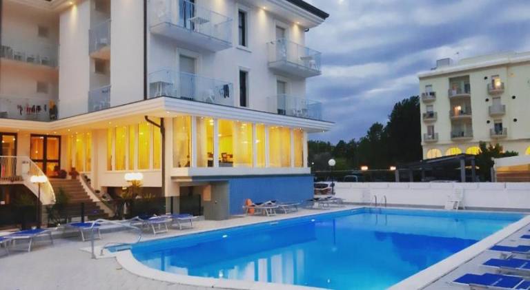 Hotel Mercedes in Cattolica