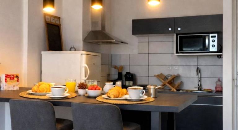 Apartment with 1 room for 4 persons — photo 4
