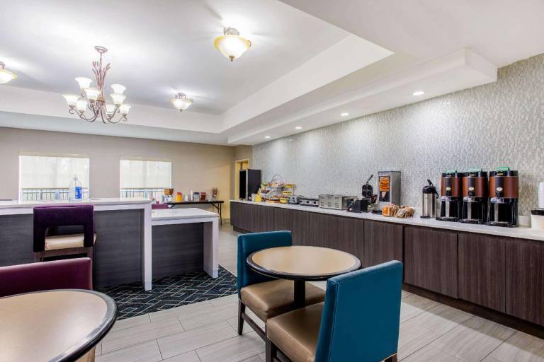 La Quinta by Wyndham Fultondale Birmingham North — photo 5