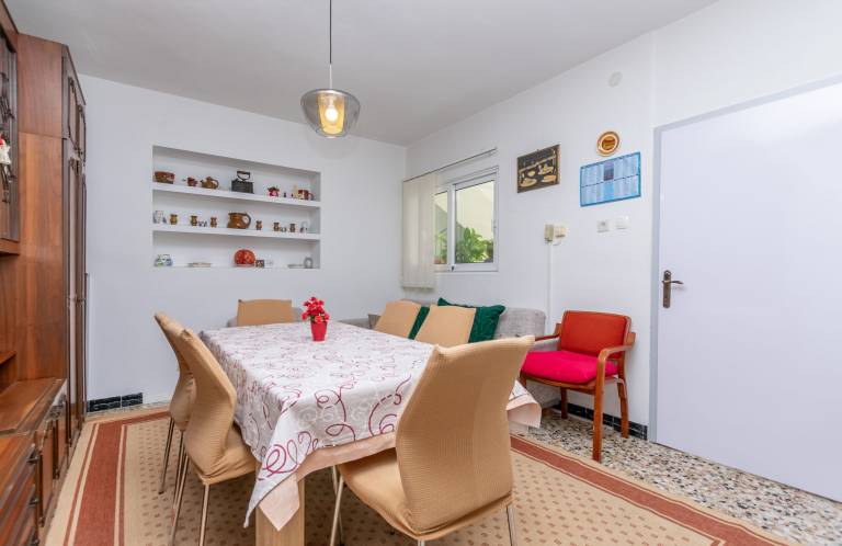 Beautiful holiday apartment with yard, patio & grill | Beach nearby | Dogs allowed — photo 4
