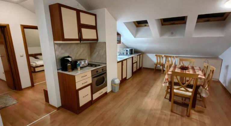 Rental apartment with 2 rooms for 6 persons — photo 2