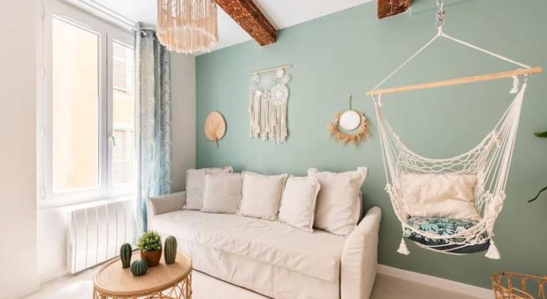 Apartment | Next to Marseille Cathedral | Pets are welcome in Marseille