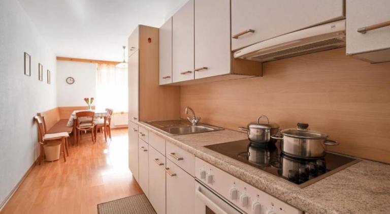Rental apartment with 2 rooms for 6 persons — photo 2