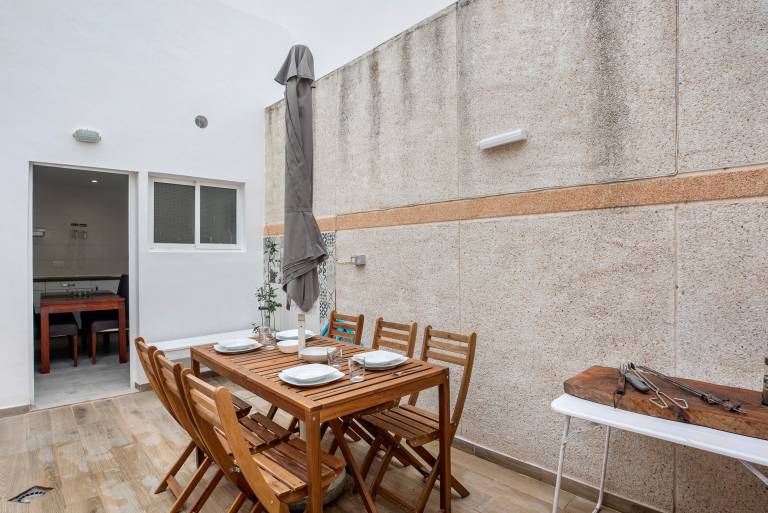 Fully equipped vacation home with patio, fast internet & barbecue | City view | Good for workation | Pets allowed — photo 3