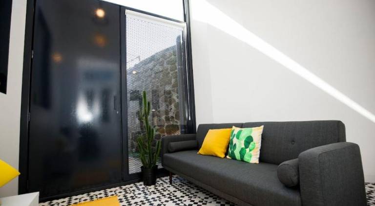Holiday apartment with patio | Close to Dom Luís I Bridge | Pets are welcome in Porto