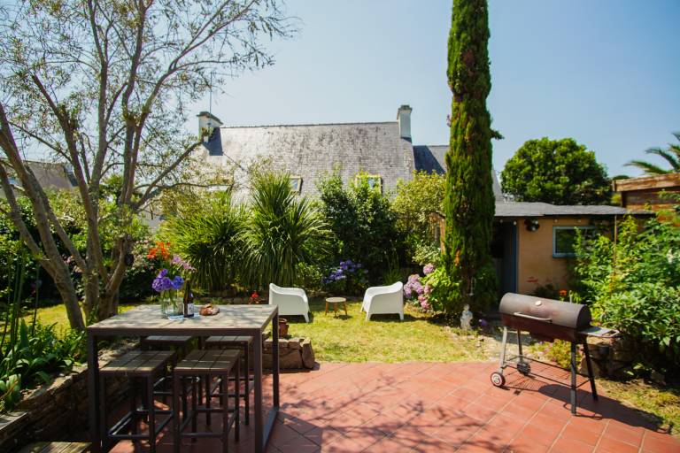 Vacation home with grill, patio & garden | Perfect for remote work — photo 3