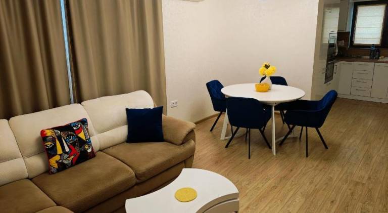 Fully equipped apartment with patio | Dogs allowed — photo 4