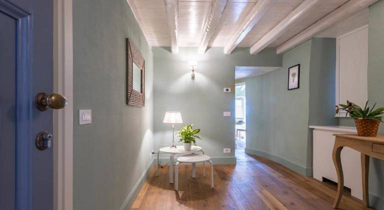 Apartment with 1 room for 5 persons — photo 3