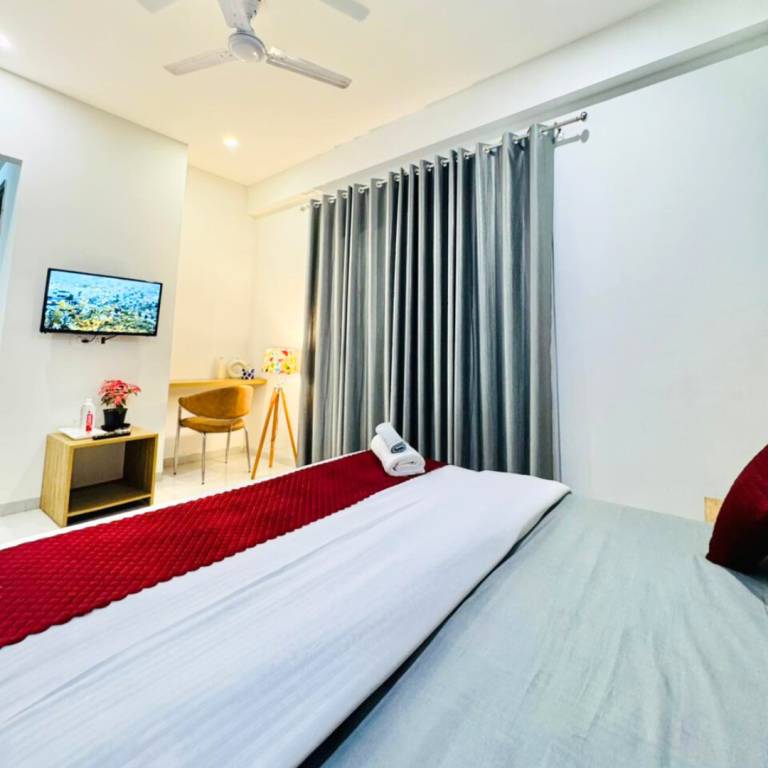 Roost Stay Hotel and Restaurant Hotel in Gurugram